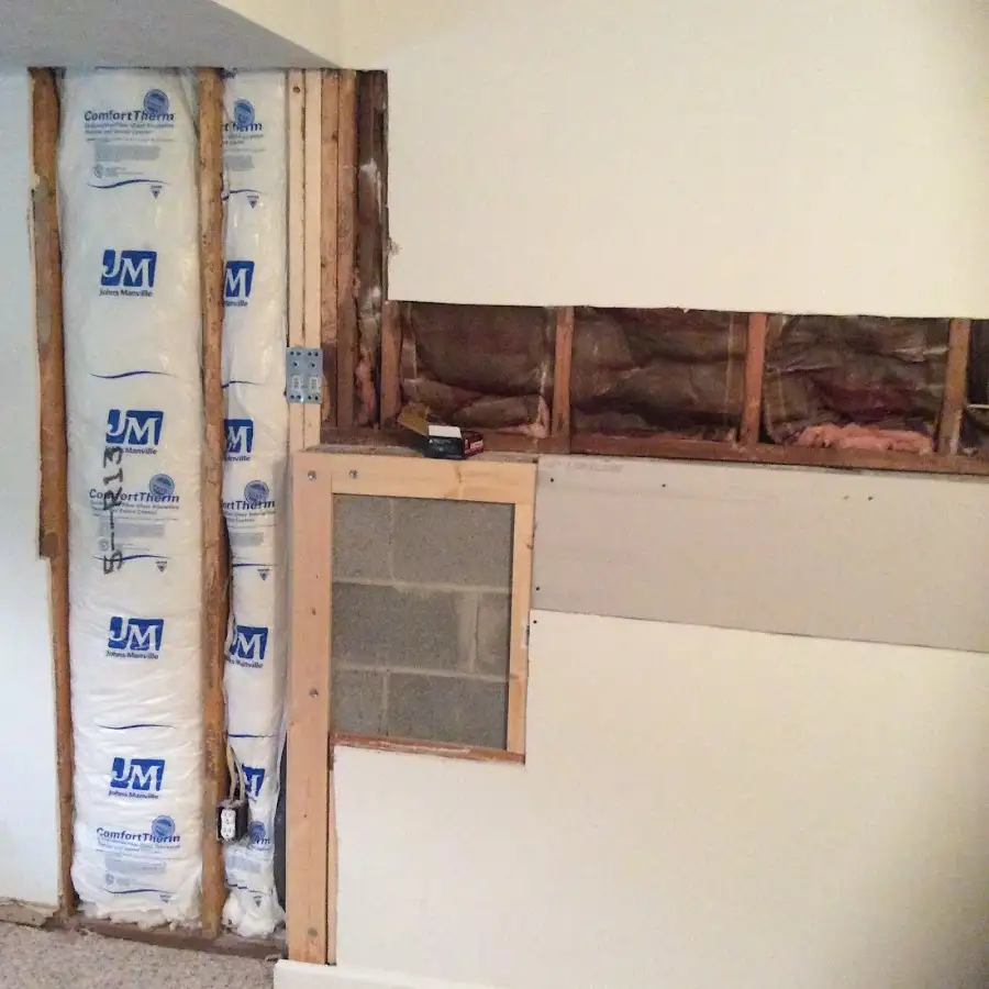 Wall insulation replacement during Structural Drying in Cottonwood